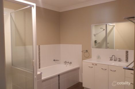 Property photo of 16/24 Riverview Street Emerald QLD 4720