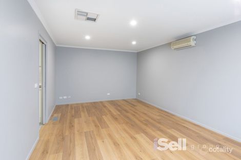 Property photo of 2/51 Corio Drive Springvale South VIC 3172