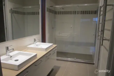 Property photo of 13 Chagall Parade Clyde North VIC 3978