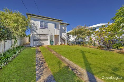 10 Hawthorne St, Woody Point, QLD 4019