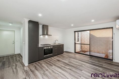 Property photo of 6 Wattleseed Loop Dayton WA 6055