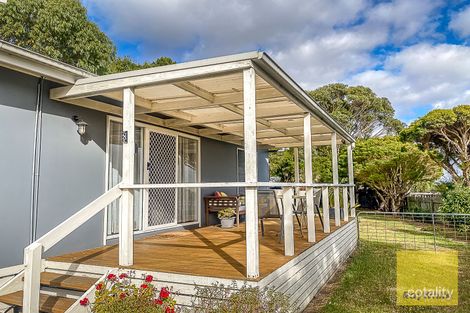 Property photo of 8 Hellisen Court Yanakie VIC 3960