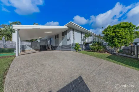 Property photo of 77 Country Road Cannonvale QLD 4802