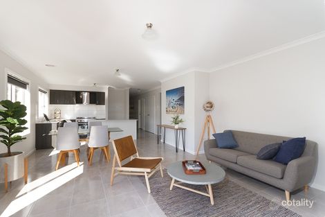 Property photo of 37 South Road Woodend VIC 3442