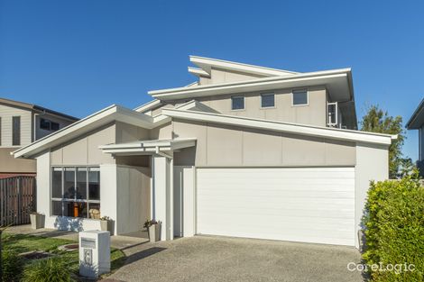 Property photo of 8 Halyard Crescent Hope Island QLD 4212