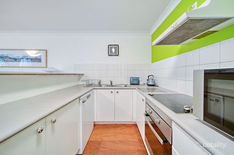 Property photo of 30 Byron Court Phillip ACT 2606