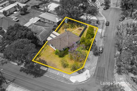 Property photo of 1 Tonga Place Lethbridge Park NSW 2770
