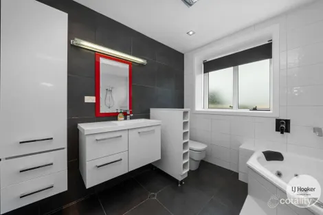 Property photo of 17 Leighland Road Claremont TAS 7011