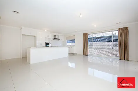 Property photo of 35 Essie Coffey Street Bonner ACT 2914