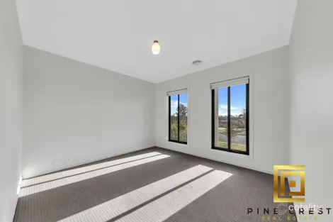 Property photo of 47 Baycrest Drive Point Cook VIC 3030