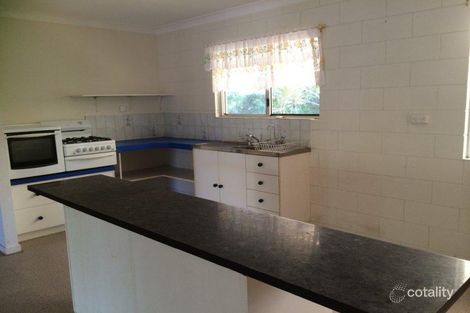 Property photo of 8 Ebony Court Bushland Beach QLD 4818