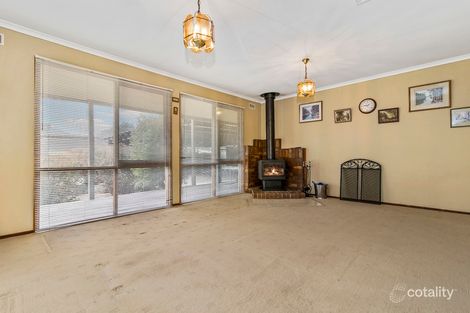 12 Pine Gr, Goornong, VIC 3557