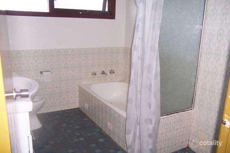 Property photo of 9 Stornoway Avenue St Andrews NSW 2566