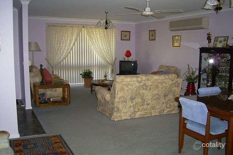 Property photo of 4 Davis Place Bligh Park NSW 2756