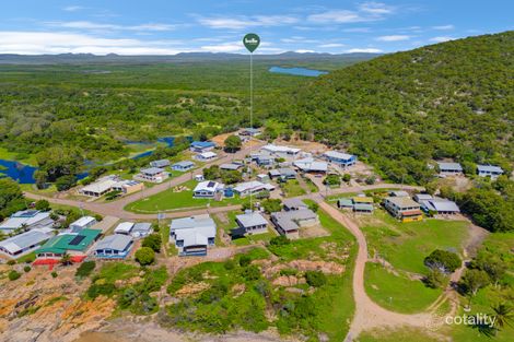 Property photo of 25 Aivu Avenue Wunjunga QLD 4806