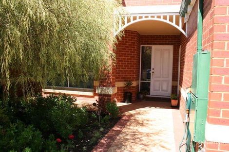 Property photo of 4 Japonica Way Murdoch WA 6150