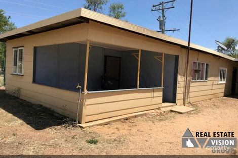 Property photo of 32 Keilambete Road Rubyvale QLD 4702