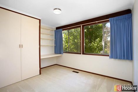 Property photo of 2 Johnson Place Karabar NSW 2620