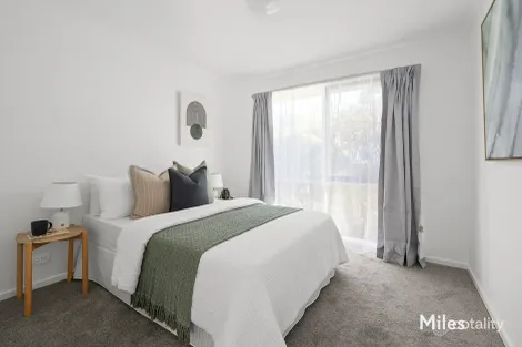 Property photo of 8/27 Invermay Grove Rosanna VIC 3084