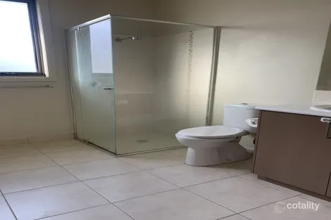 Property photo of 2/167 Surrey Road Blackburn VIC 3130