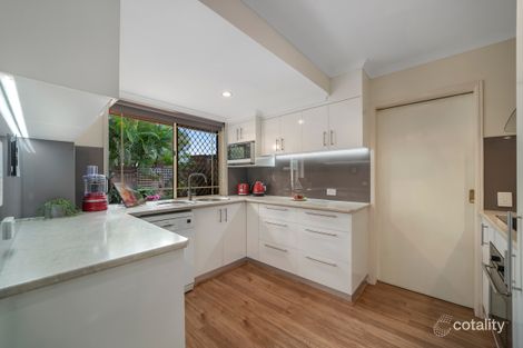 Property photo of 2/30 Graham Road Carseldine QLD 4034