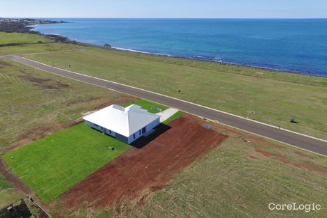 Property photo of 25 Sea Esplanade Elliott Heads QLD 4670