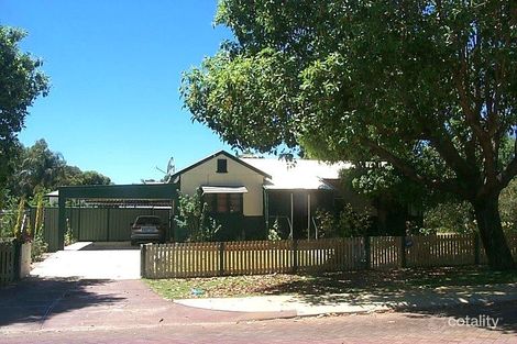 4 Field Ave, Redcliffe, WA 6104