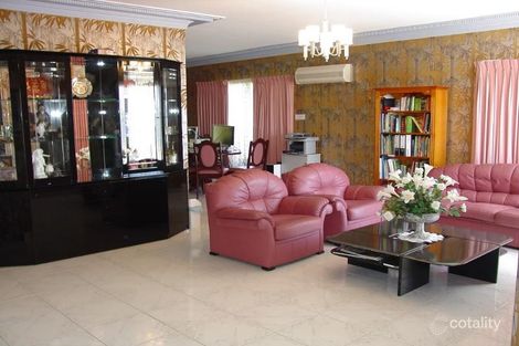 Property photo of 3 Polygon Crescent Earlwood NSW 2206