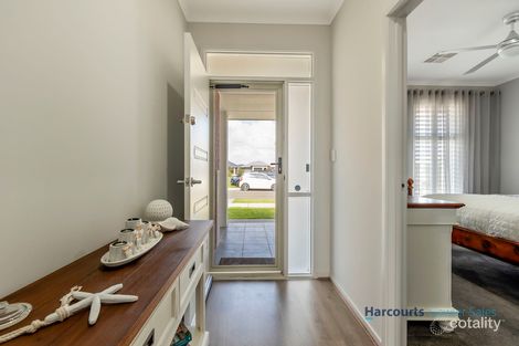 8 Pine Ave, Virginia, SA 5120