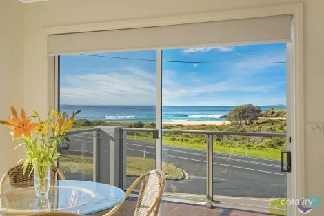 Property photo of 109 Dalmeny Drive Kianga NSW 2546