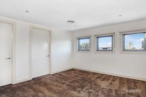 Property photo of 1/16 Bradley Street Newport VIC 3015