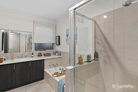 1 Hilltop Ave, Bunyip, VIC 3815