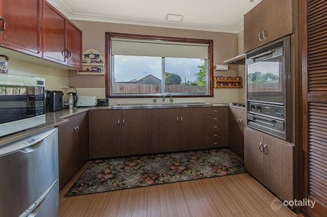 Property photo of 47 Ivanhoe Avenue St Albans VIC 3021