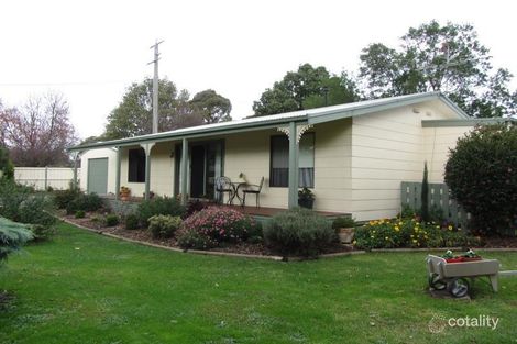 6 Pedder St, Darnum, VIC 3822