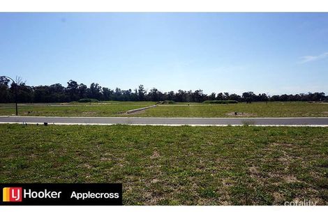 Property photo of 31 Wuraming Bend Dalyellup WA 6230