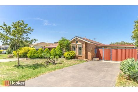 Property photo of 6 Crouch Court Roxburgh Park VIC 3064