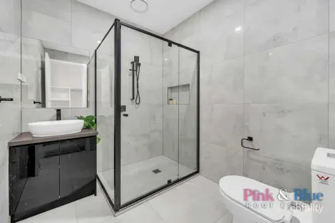 Property photo of 32 Viola Drive Rockbank VIC 3335