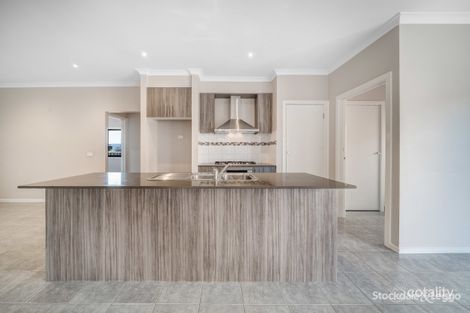 Property photo of 44 Clearwood Drive Truganina VIC 3029
