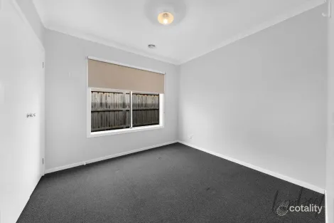 Property photo of 2 Sturt Way Mickleham VIC 3064