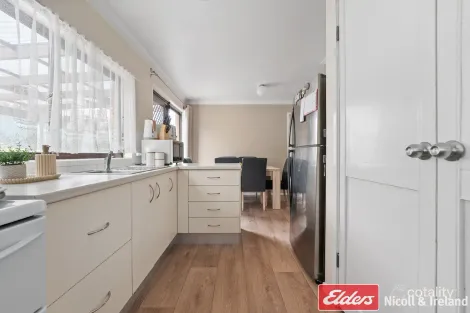 Property photo of 12 De Clouett Place Windradyne NSW 2795