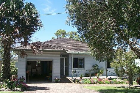 1 Vernon Pl, Urunga, NSW 2455