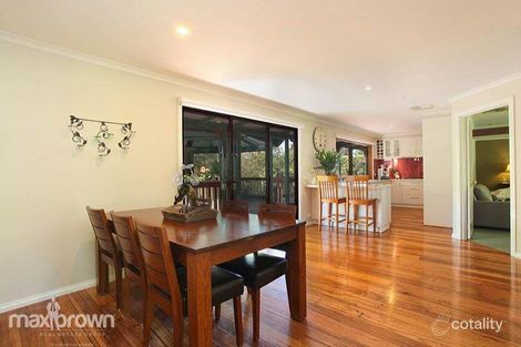 Property photo of 14 Belair Close Seville VIC 3139