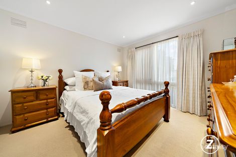 Property photo of 41 Pines Way Craigieburn VIC 3064