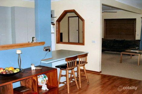 Property photo of 26 Rodney Drive Woodend VIC 3442