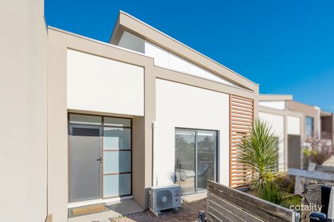 Property photo of 14 Destination Drive Greenvale VIC 3059