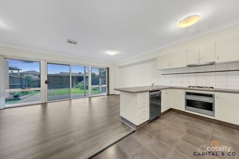 Property photo of 3 McKinley Drive Roxburgh Park VIC 3064