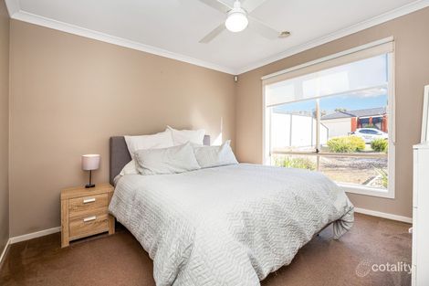 Property photo of 4 Garnet Court Kangaroo Flat VIC 3555