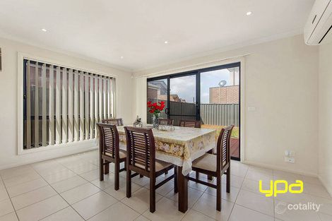 Property photo of 42 Hatchlands Drive Deer Park VIC 3023
