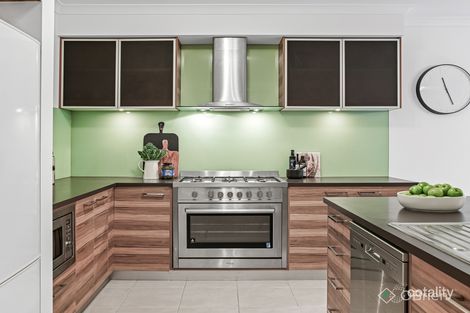 Property photo of 13 Ethereal Way Sandhurst VIC 3977