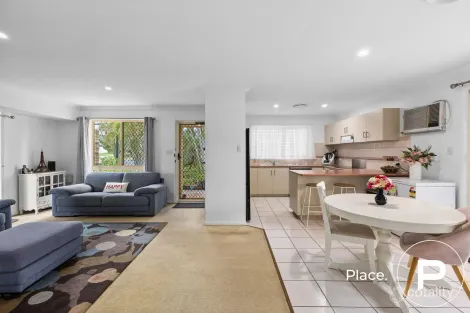 Property photo of 4 Brushtail Crescent Doolandella QLD 4077